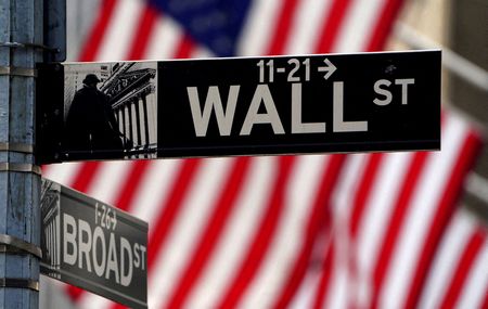 Wall Street : Wall Street finit stable avant la Fed