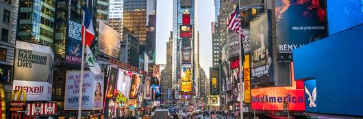 Outdoor display screens in Times Square