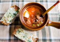 HEARTY UKRAINIAN BORSHCH