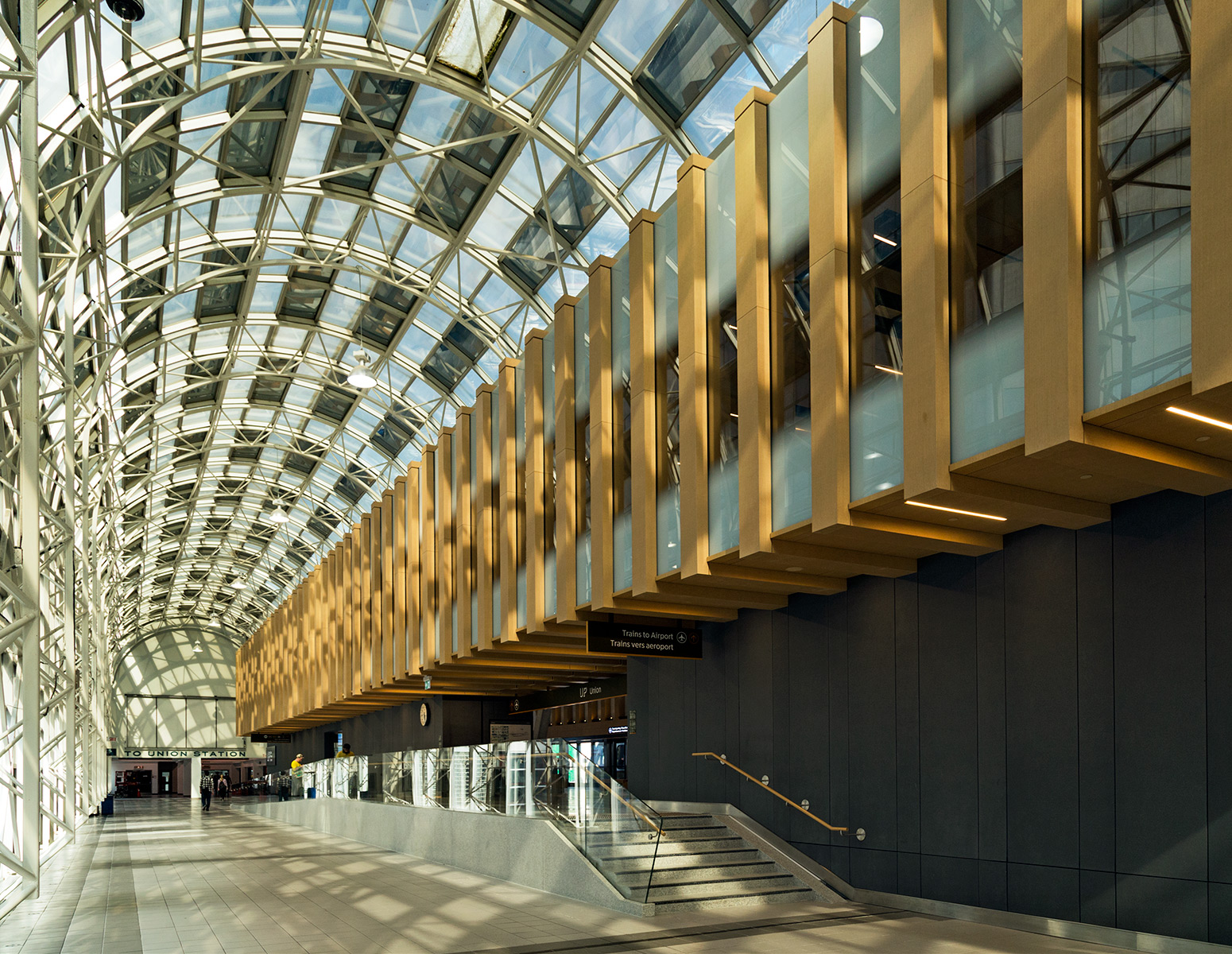 20150616. Toronto's UPExpress downtown terminal integrates well