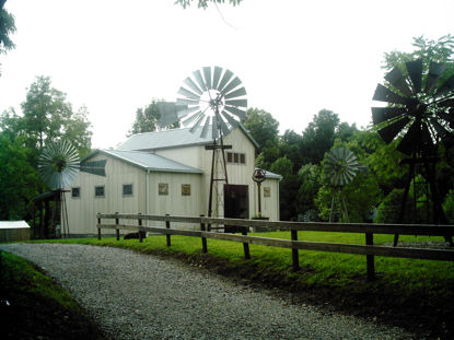 barn84.jpg