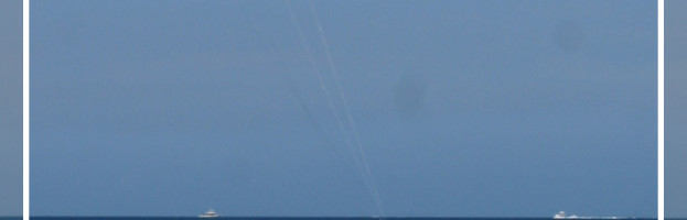 Kite surfers in Jupiter, FL