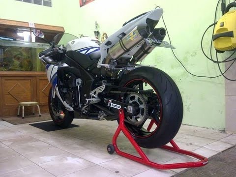 For Sale..MOGE Yamaha R1 2011 TITANIUM Leo Vince SBK High RPM 