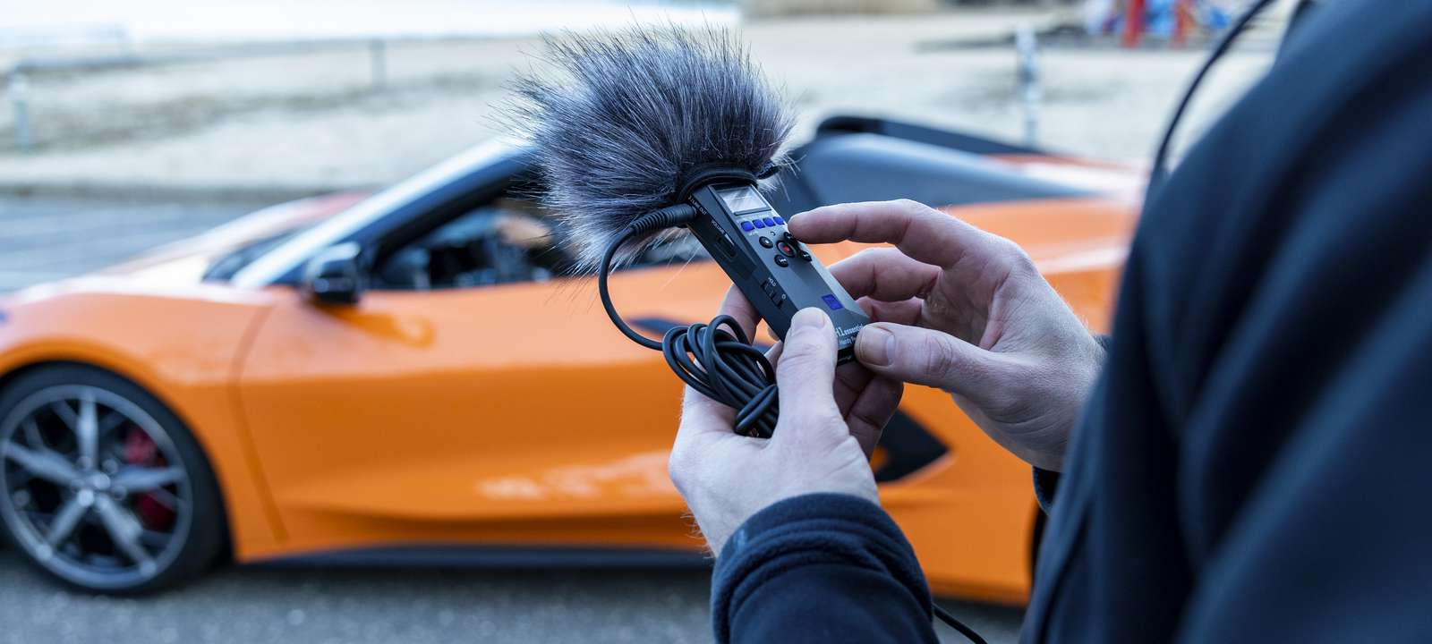 Recording sportscar sounds with the H1essential