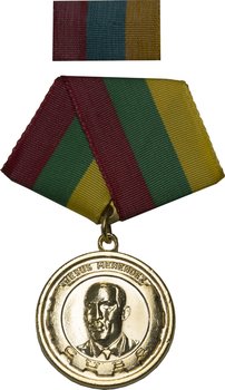 Medalla jesus menendez.jpg