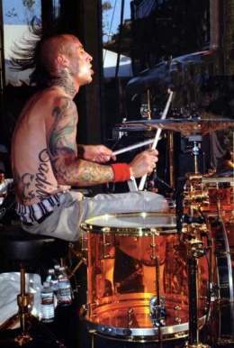 Travisbarker.jpg