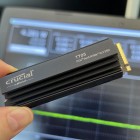 Crucial T705 im Test: Crucials Turbo-SSD reizt PCIe-5.0 voll aus