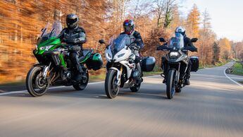 Kawasaki Versys 1000 S Tourer, BMW R 1250 RS, Suzuki V-Strom 1050 XT Vergleich