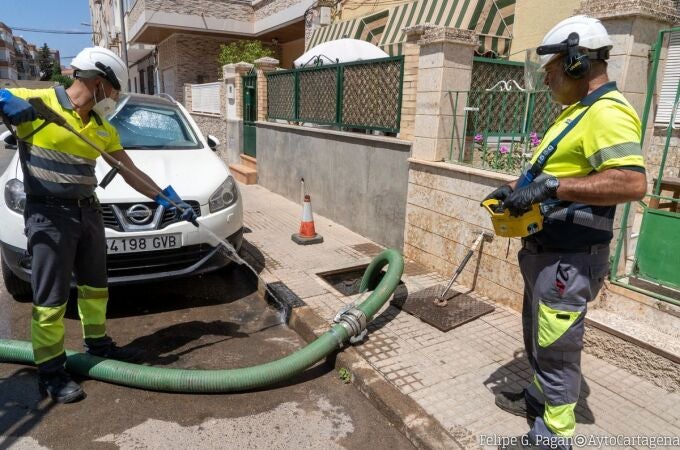 El ayuntamiento planifica la limpieza de 8.315 imbornales