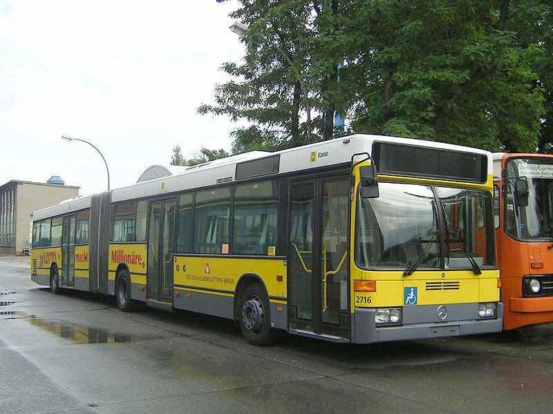 Mercedes O405GN2 #2716