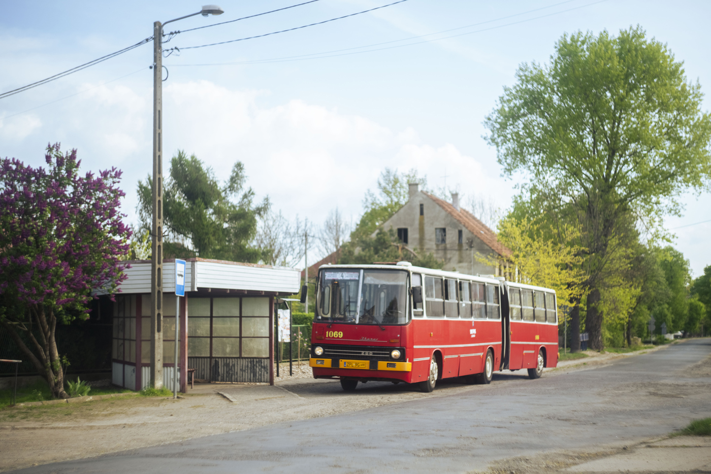 Ikarus 280.26 #700