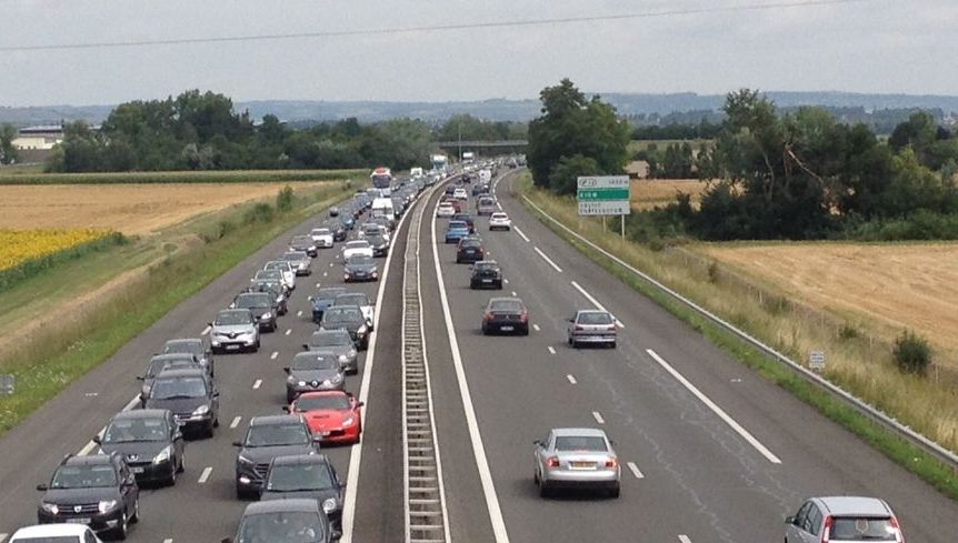 Bouchons sur l'A71 (image d'illustration). 