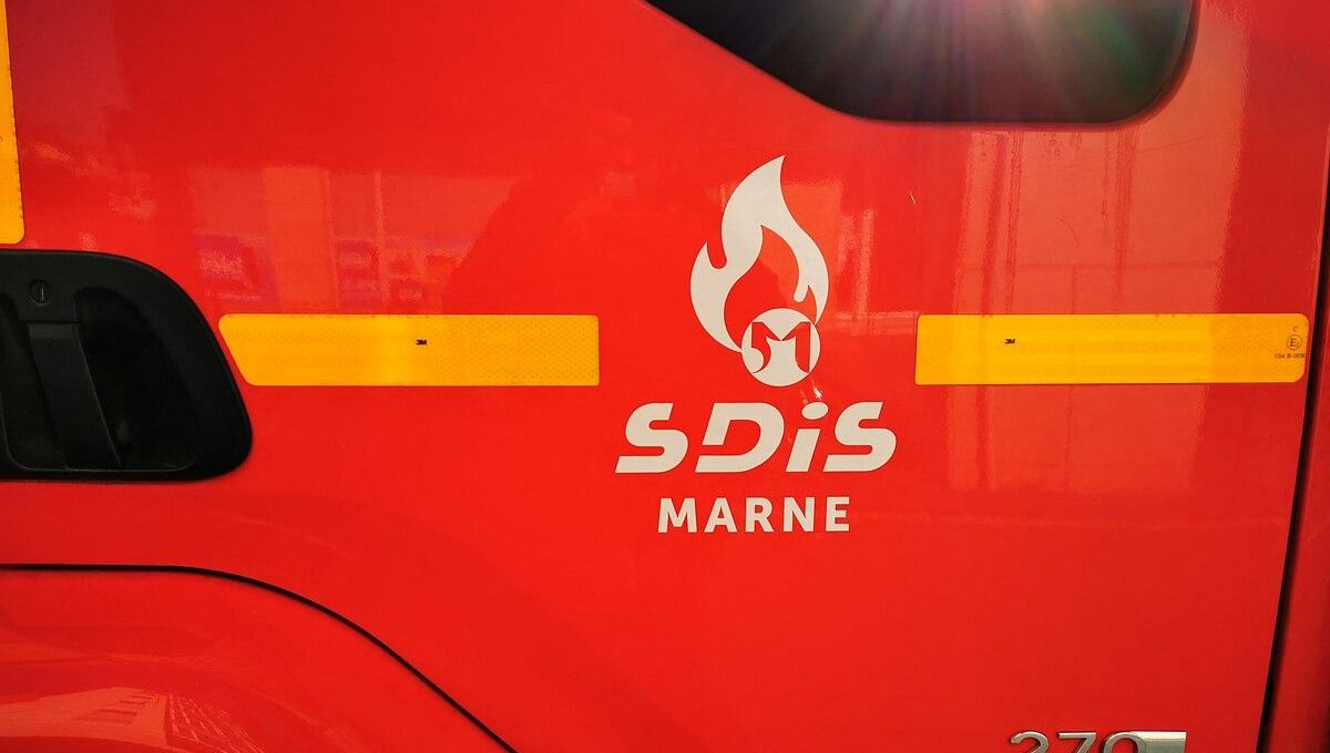 Camion sapeurs-pompiers de la Marne SDIS51 Reims