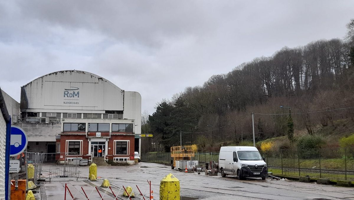 L'usine emploie 176 personnes.