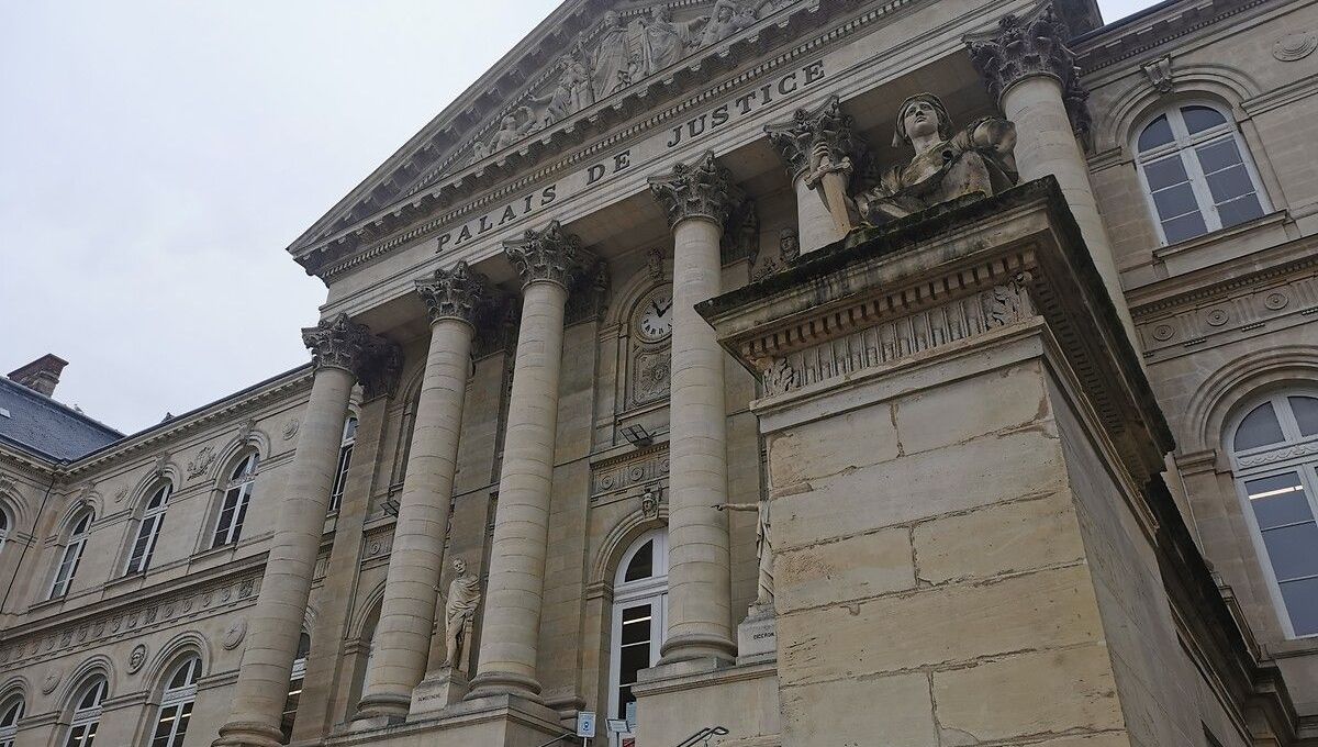 Les experts se sont succédé à la barre ce jeudi matin, au deuxième du procès aux Assises de la Somme de Laura et Bernard.