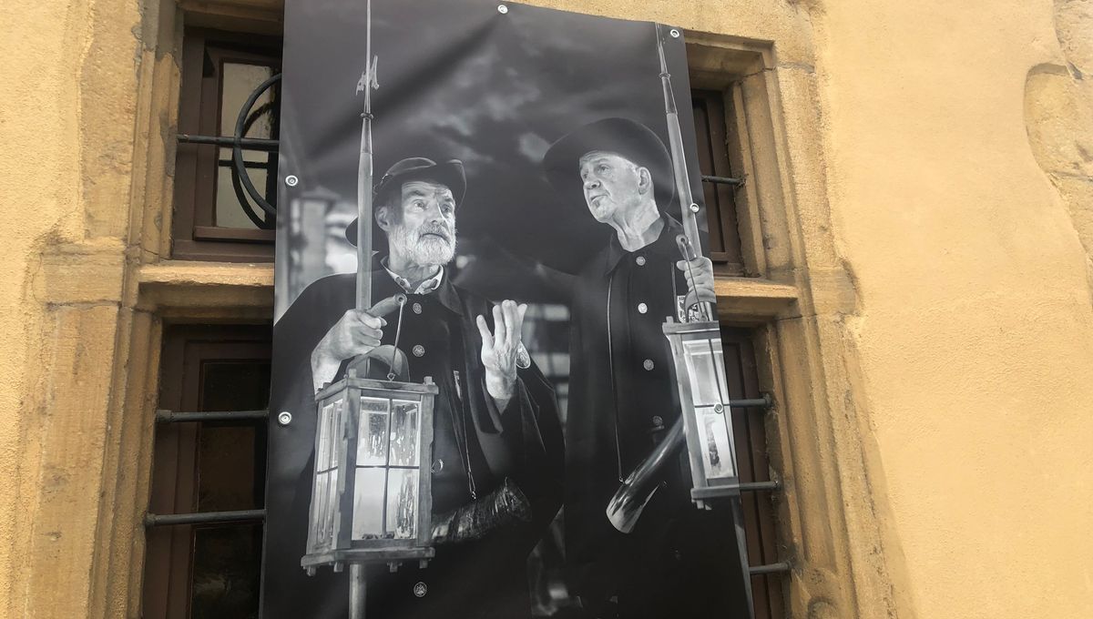 Des photos des célèbres veilleurs de nuit de Turckheim sur la décapole