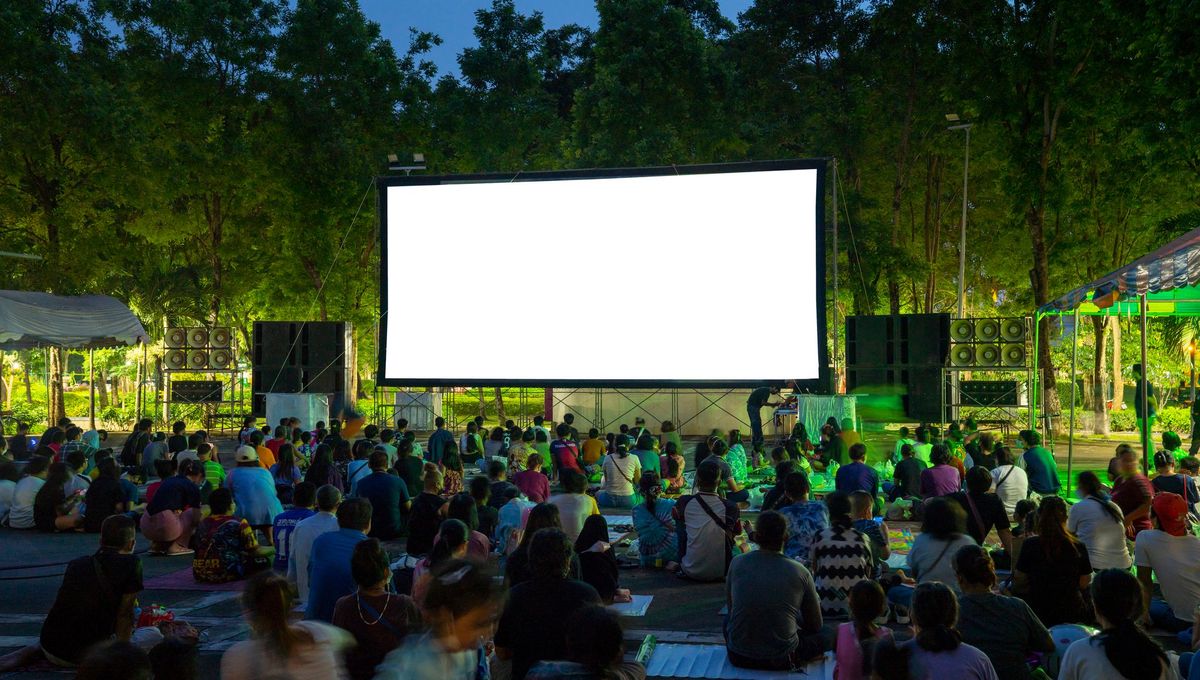 Séance de cinéma en plein air