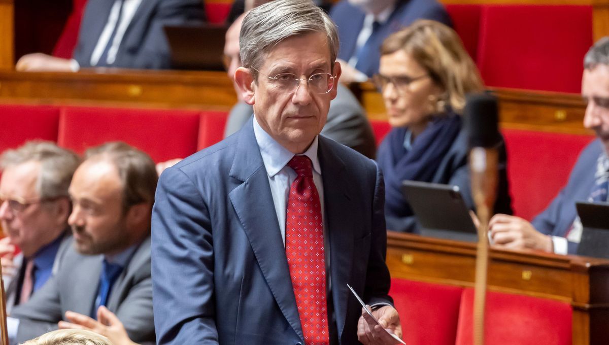 Charles de Courson, député le plus ancien de l'Assemblée nationale, est élu rapporteur du budget de l'État.