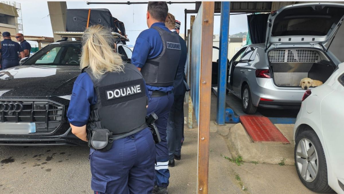 Les contrôles des douanes renforcés au port de Sète pendant la période de l'été.