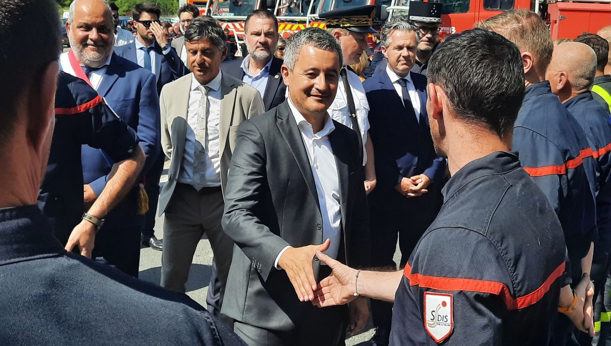 Gérald Darmanin en déplacement à Frontignan.