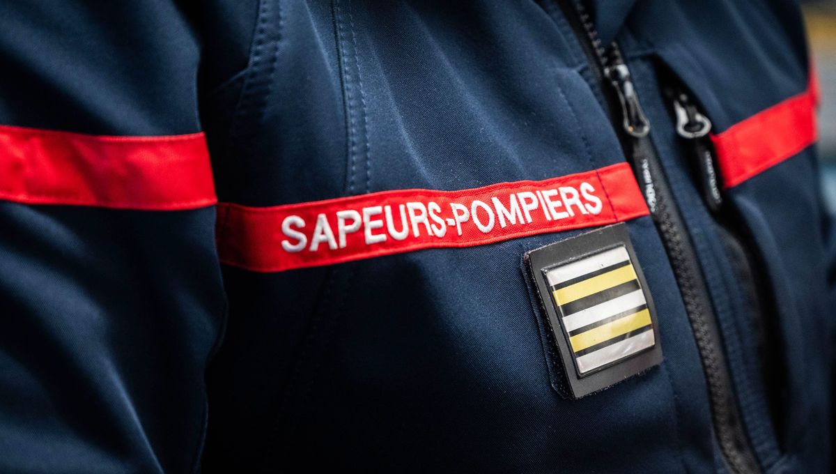 Uniforme de pompiers (illustration)