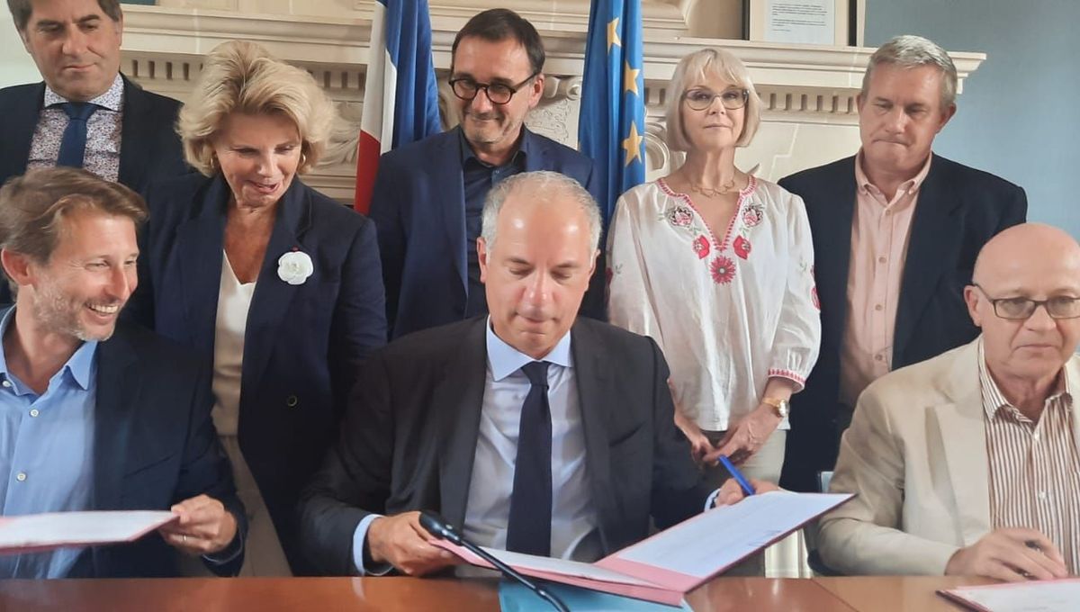 Le groupe ornais Lemoine à la signature de la convention avec le préfet de l'Orne pour la reprise d'une partie du site Marelli d'Argentan