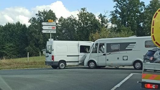 Deux personnes ont été légèrement blessées dans cet accident entre Trélissac et Cornille.