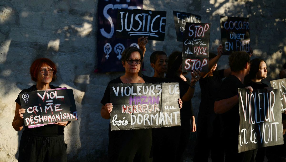 Une manifestation avait déjà eu lieu le jour de l'ouverture du procès.