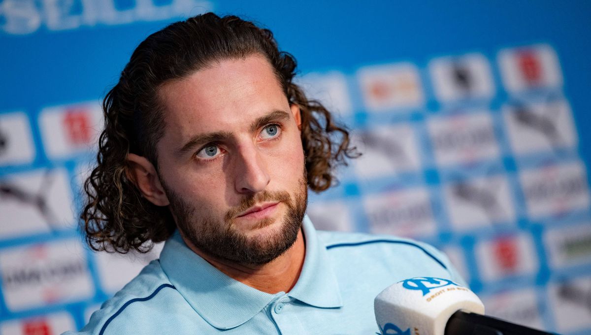 Adrien Rabiot pendant sa toute première conférence de presse avec l'OM, septembre 2024