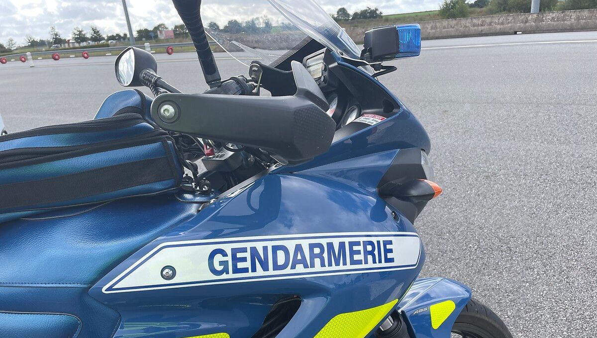 La gendarmerie est en charge de l'enquête après la mort du motard (illustration).