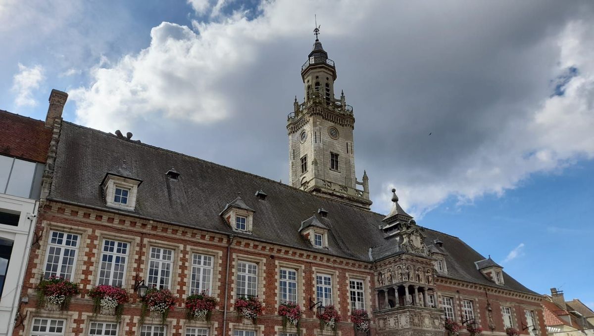 Le beffroi d'Hesdin fera maintenant partie de la commune d'Hesdin-la-Forêt.