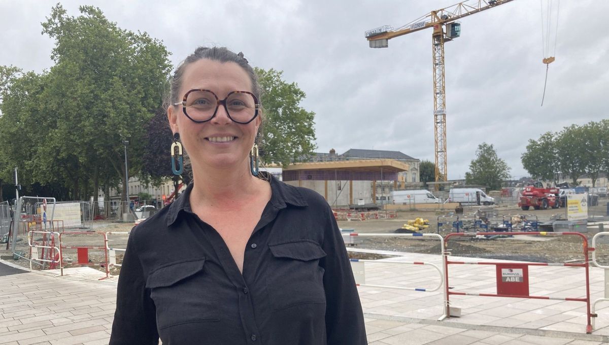 Claire Warot, gestionnaire des halles de Laval, place du 11-Novembre, le 9 septembre 2024.