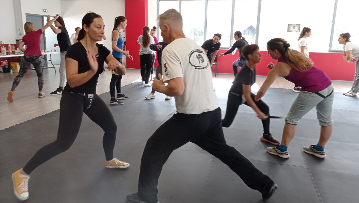 À la halle olympique d'Albertville, une initiation au Krav Maga, un sport de self-défense, était organisée ce dimanche 15 septembre 2024.