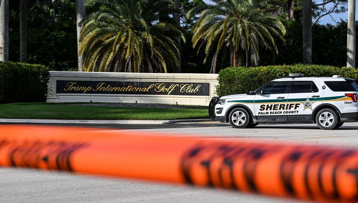 "Un homme armé" se trouvait près du bord du terrain de golf de Donald Trump en Floride.