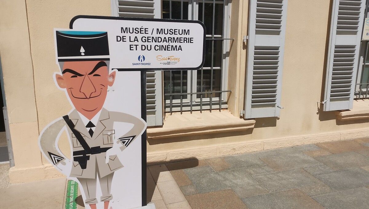 Exposition 60 ans du film Le gendarme de Saint-Tropez et pour les 110 ans de la naissance de Louis de Funès au Musée de la Gendarmerie et du Cinéma de Saint-Tropez