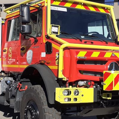 Deux nouveaux fourgons 4x4 de lutte contre les feux de forêts et les feux urbains sont arrivés juste avant l'été chez les sapeurs-pompiers de l'Isère