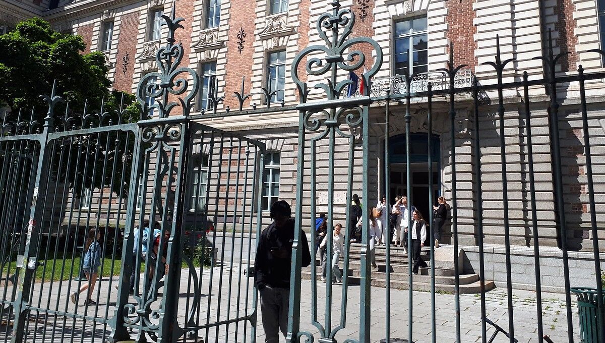 Rennes Bretagne lycée éducation nationale lycéens lycéennes BAC Ille-et-Vilaine