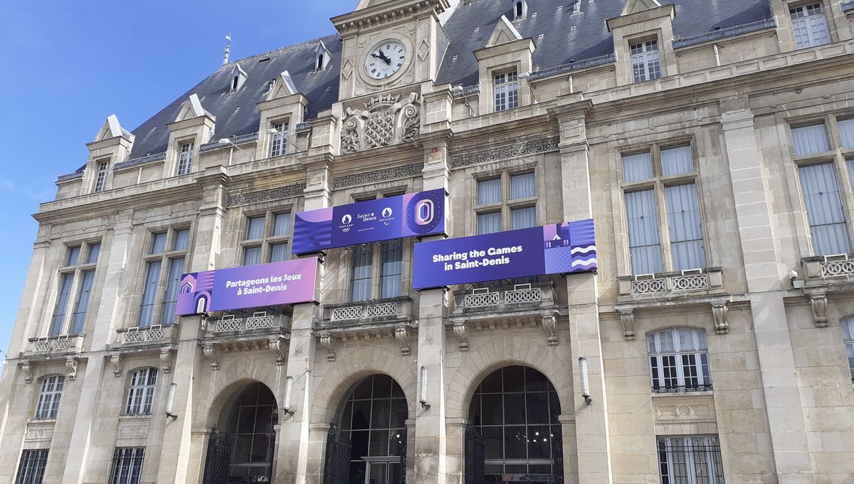 La braderie de ce samedi est organisée dans le cadre de la fête de la ville de Saint-Denis