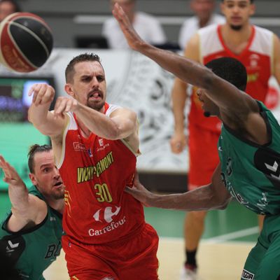 Les basketteurs de Gries-Oberhoffen se qualifient pour la demi-finale d'accession à l'élite en battant Vichy-Clermont en quarts (ici match retour à la Forest Arena le 1er juin 2019).