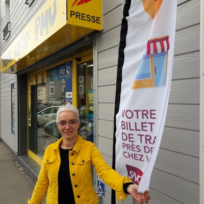 Frédérique Delacote buraliste à Pouxeux