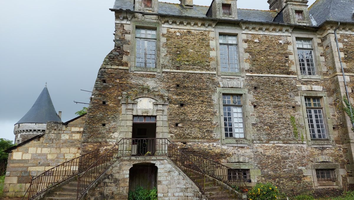 Le château du Lou-du-Lac date du XVIIe siècle