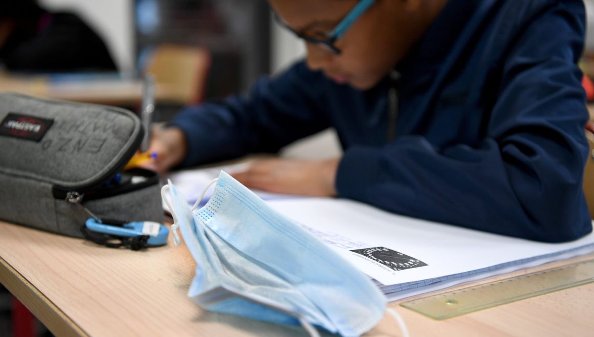 Le masque sera obligatoire pour tous les élèves du collège au lycée.