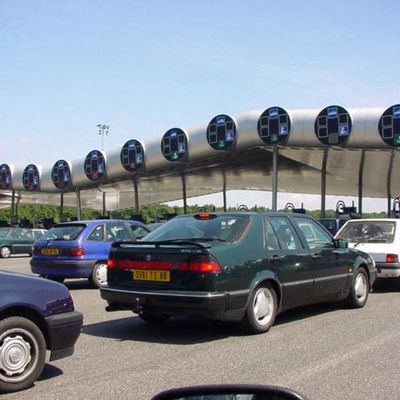 Ils étaient environ cinquante gilets jaunes pour une opération péage gratuit ce samedi 29 août 