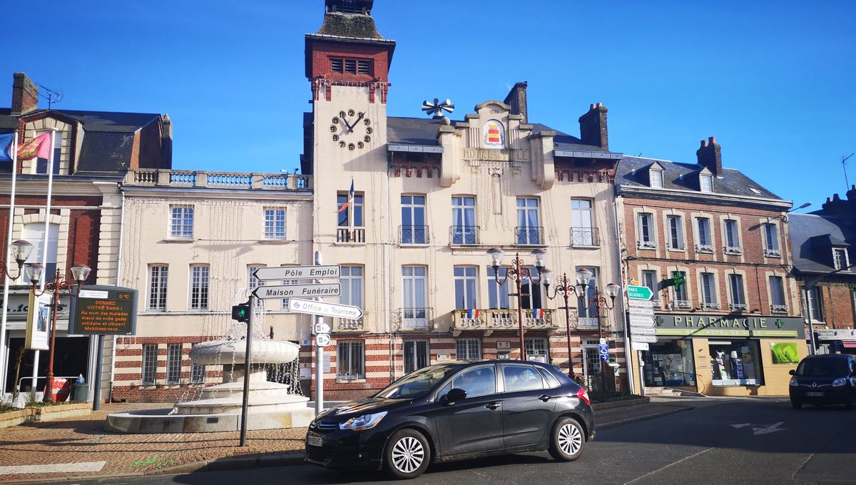 Le centre-ville de Forges-les-Eaux, bien calme en ce moment !