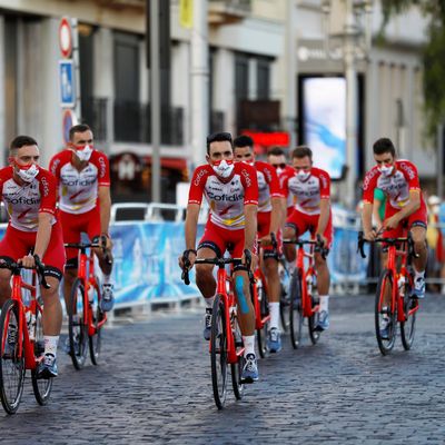 Les coureurs de l'équipe Cofidis, lors de la cérémonie d'ouverture du Tour de France 2020