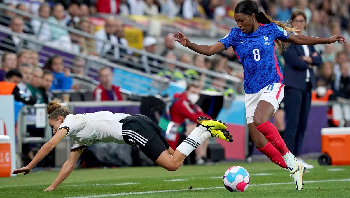 Grace Geyoro s'impose au duel face à sa vis à vis allemande.