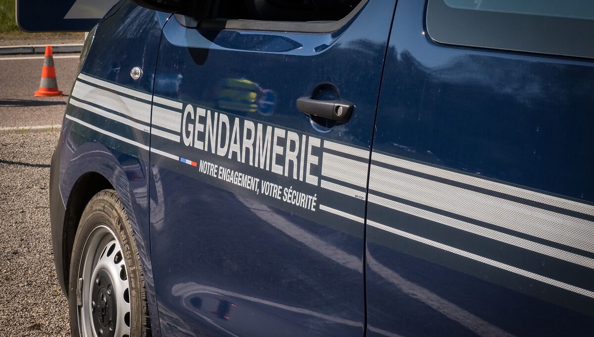 L'accident a eu lieu à 800 mètres de la gare de péage. 