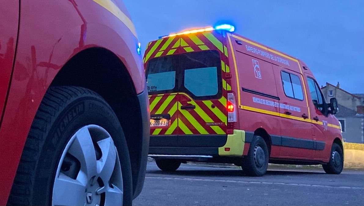 Une voiture tombe au fond d'une tranchée de chantier à Venterol, deux blessés graves 