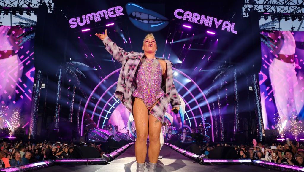 P!NK et son le SUMMER CARNIVAL 2023 sont de passage à la Paris La Défense Arena les 20 et 21 juin 2023.