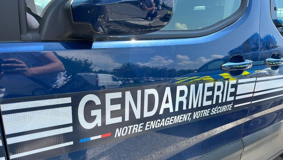 La jeune fille s'est présentée à la gendarmerie. photo d'illustration